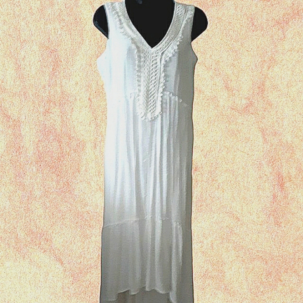 - NY COLLECTION WHITE SUMMER DRESS